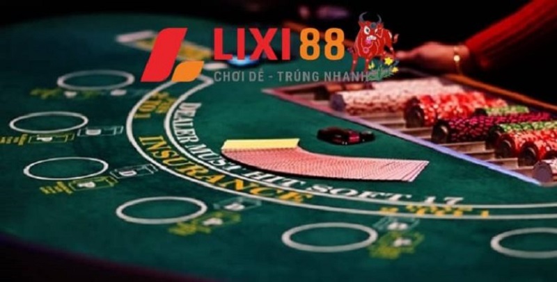 Chơi game bài tại casino Lixi88